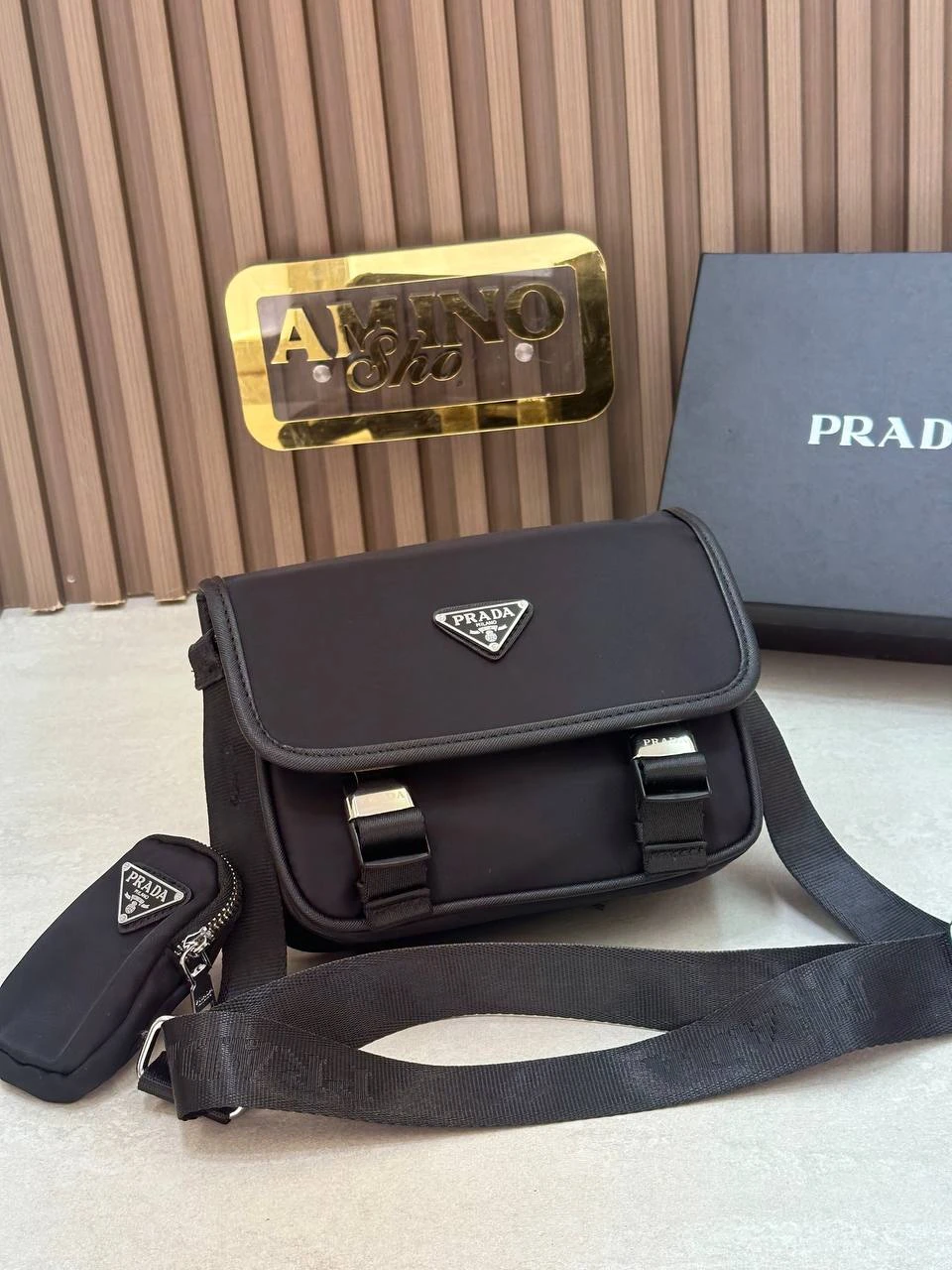 Prada vip