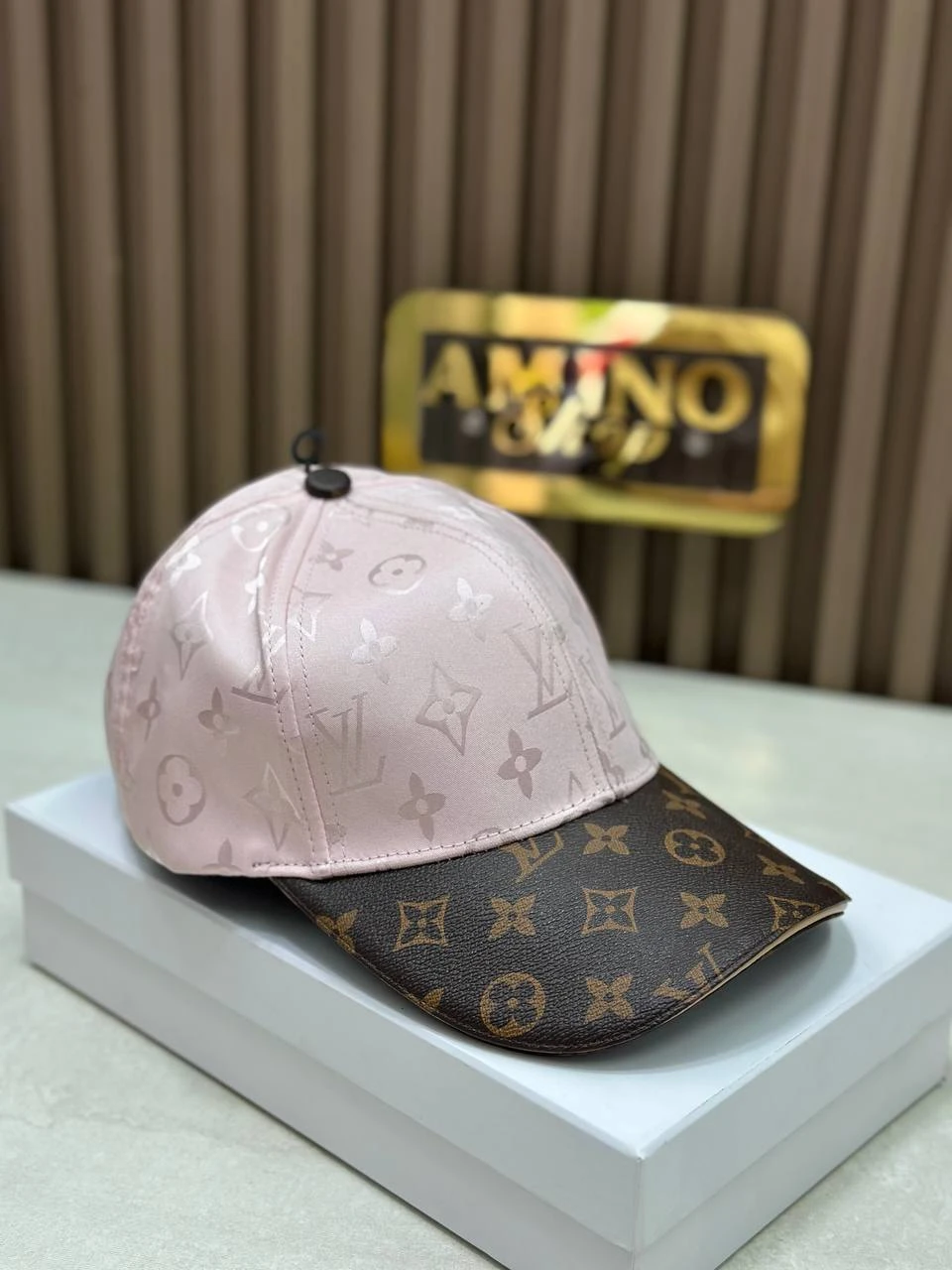 LV LUXURY ROSE